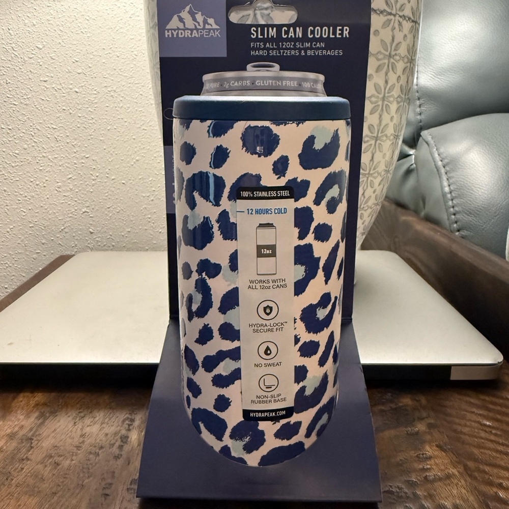 Hydrapeak 12 oz Slim Can Cooler Pink Leopard